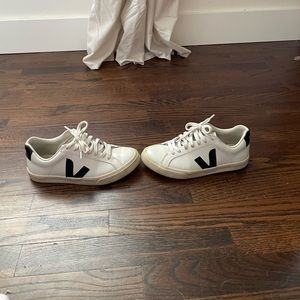 Veja Esplar Sneakers